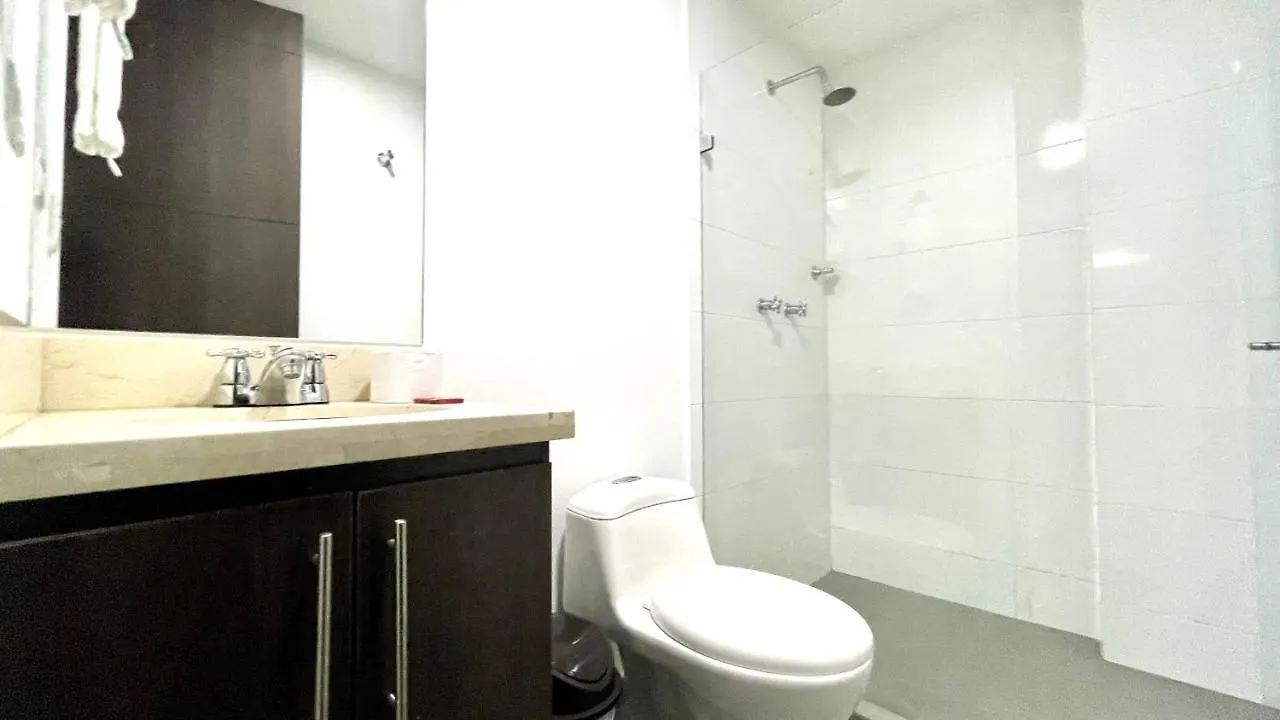 Apartamento Moderno En Conquistadores, Excelente Ubicacion Medellin
