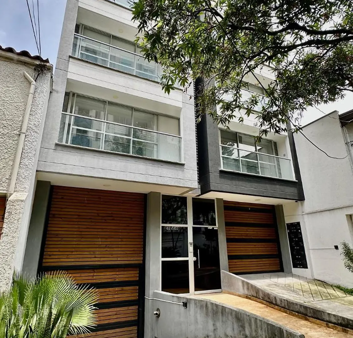 Apartamento Moderno En Conquistadores, Excelente Ubicacion Medellin 0*,