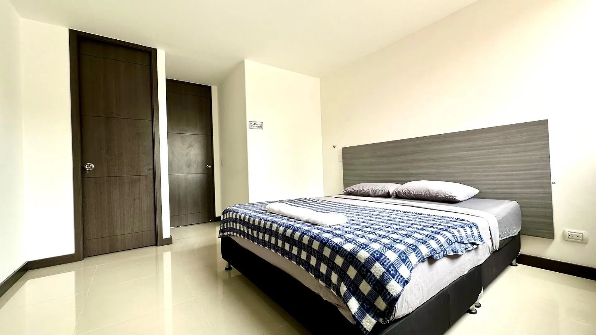 Apartamento Moderno En Conquistadores, Excelente Ubicacion Medellín 0*,  Colômbia